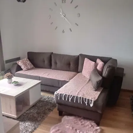 Nana Svetogorska 19 ,stan 17 Appart hôtel 3*