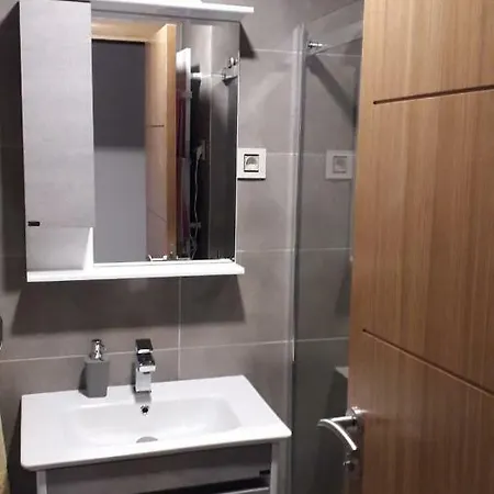 Appart hôtel Nana Svetogorska 19 ,stan 17 3*